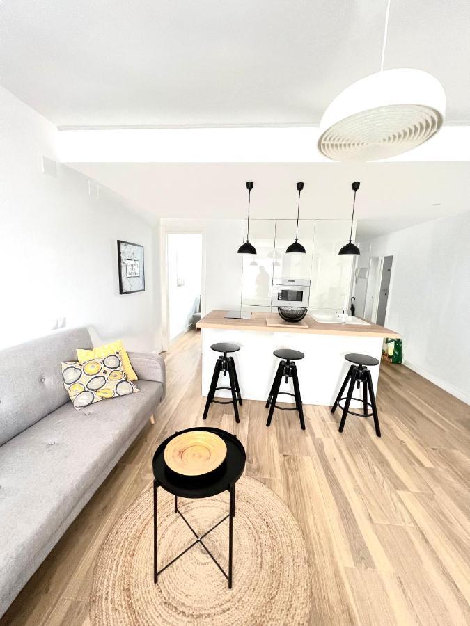 Holiday Studio By Meatina Torremolinos Esterno foto